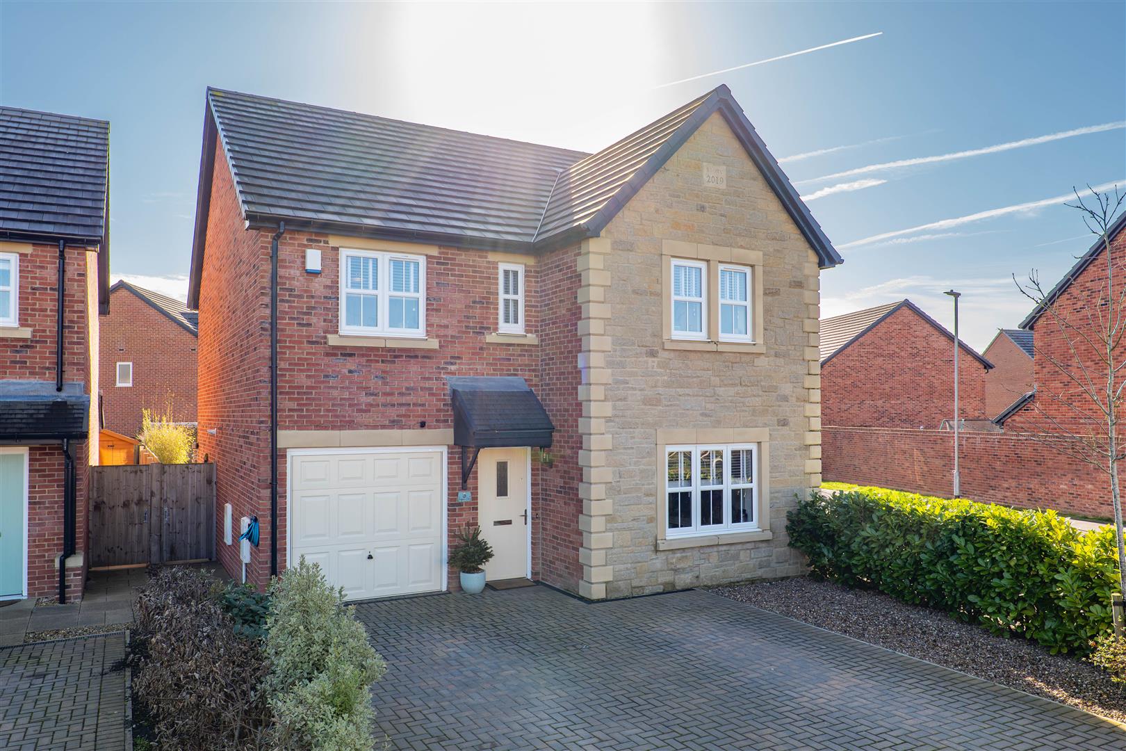 4 bed property in Hedgerow Drive, Preston